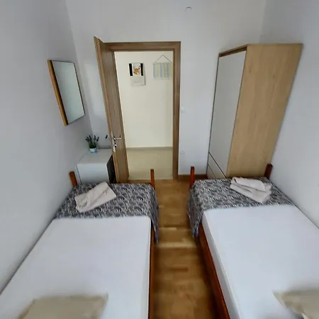 Apartment Josipa Near The Center