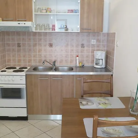 Apartment Josipa Malinska